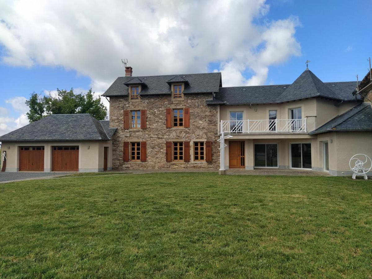 Maison Ceras Ledergues Exterior foto